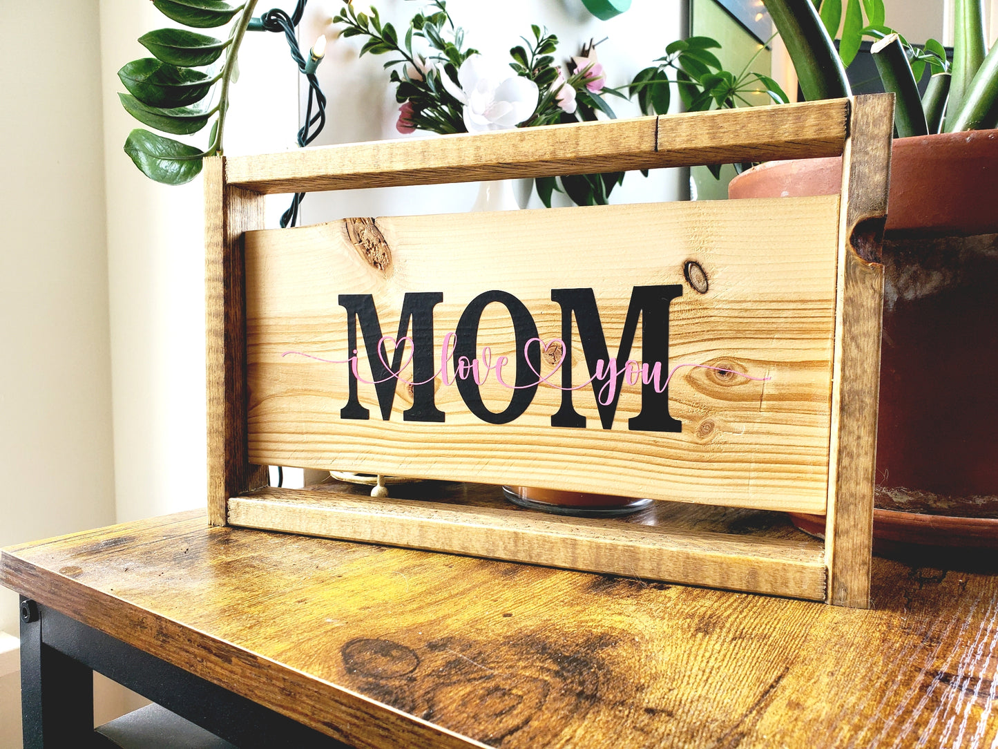 Mom I Love You Sign.