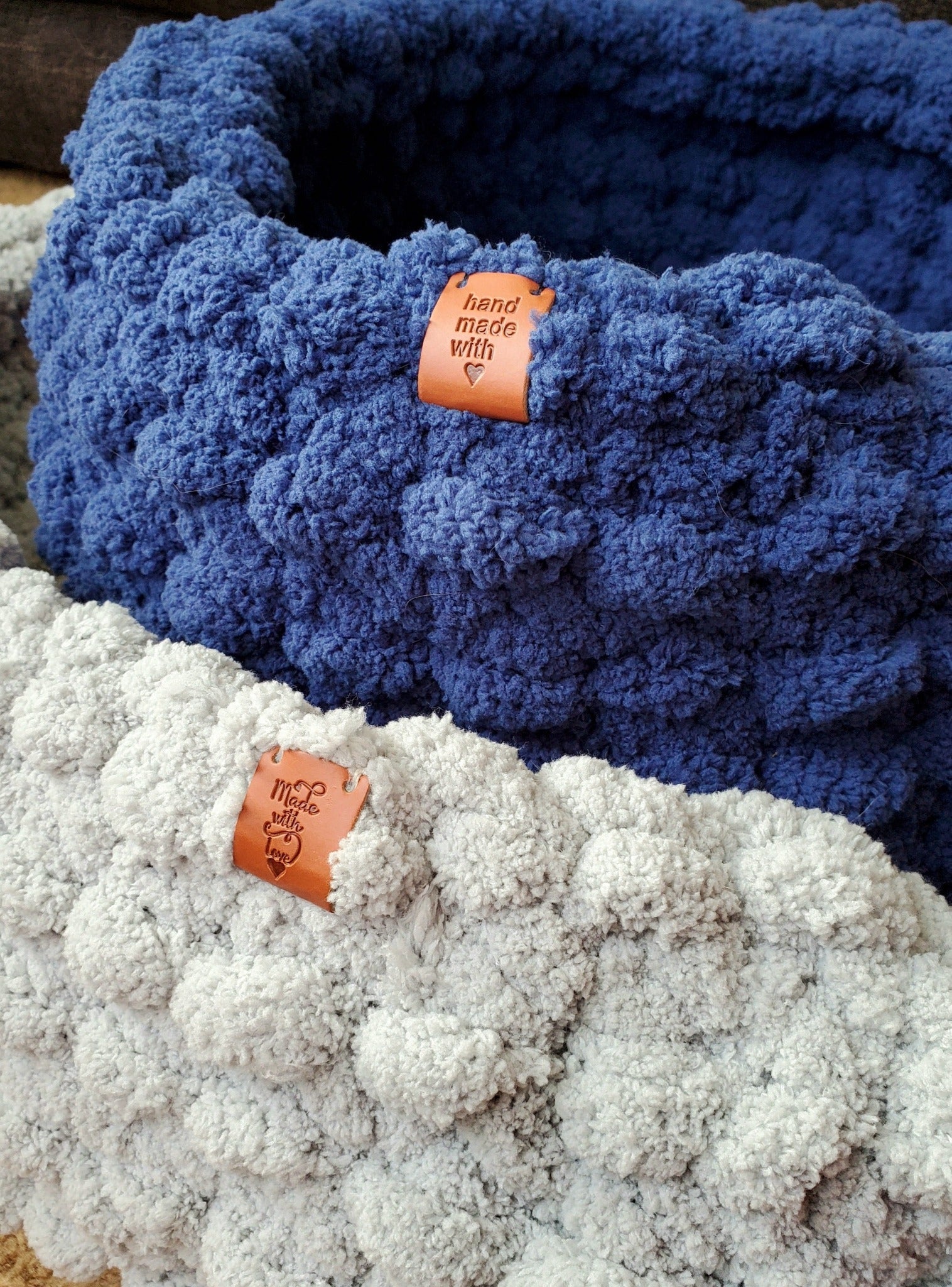 chenille cat bed