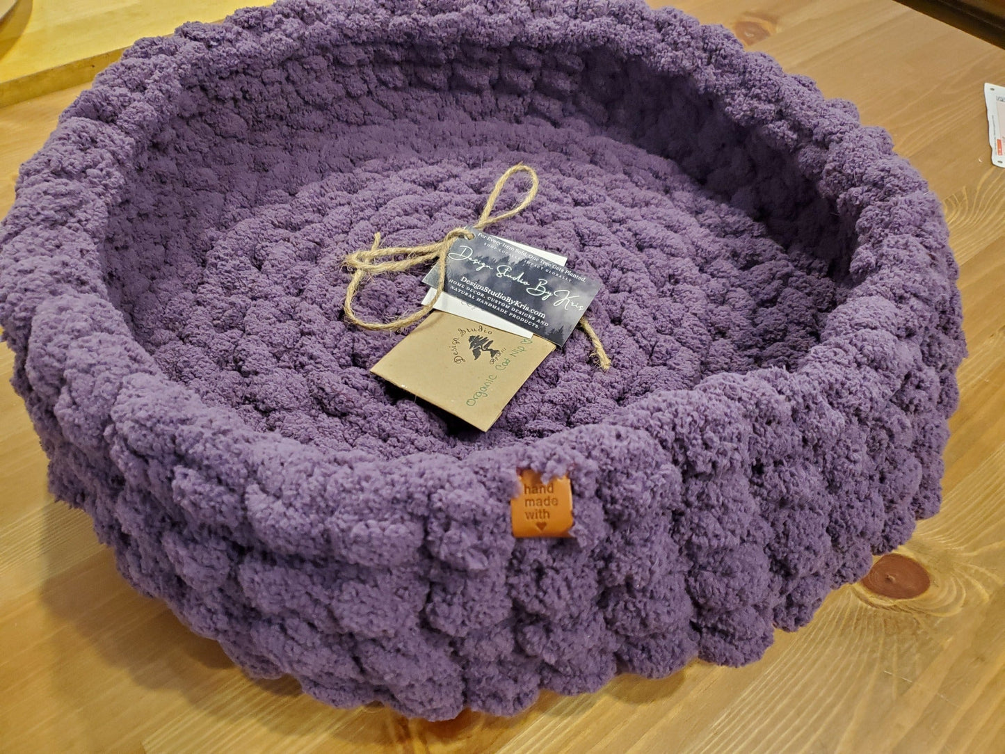 chenille cat bed