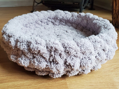 Extra Thick Calming Cat Bed
