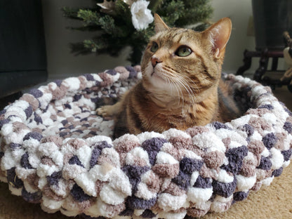 26" Chenille Pet Bed