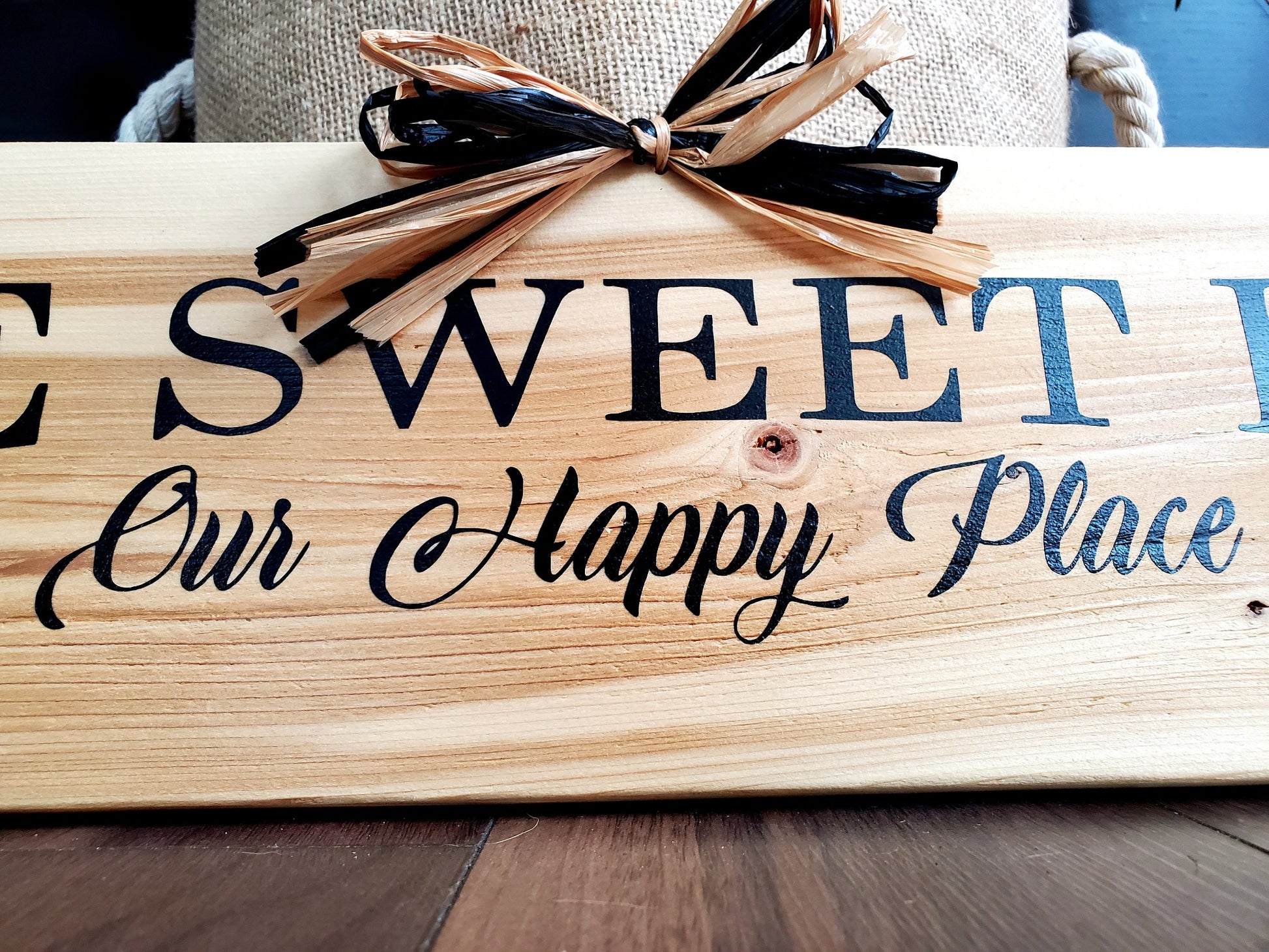 Home Sweet Home Wall Decor Sign.