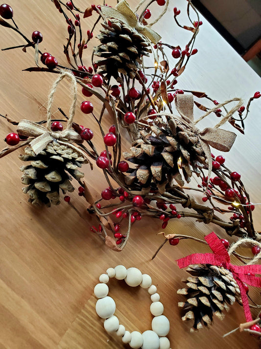 Multi Pack Rustic Pine Cone Decorations